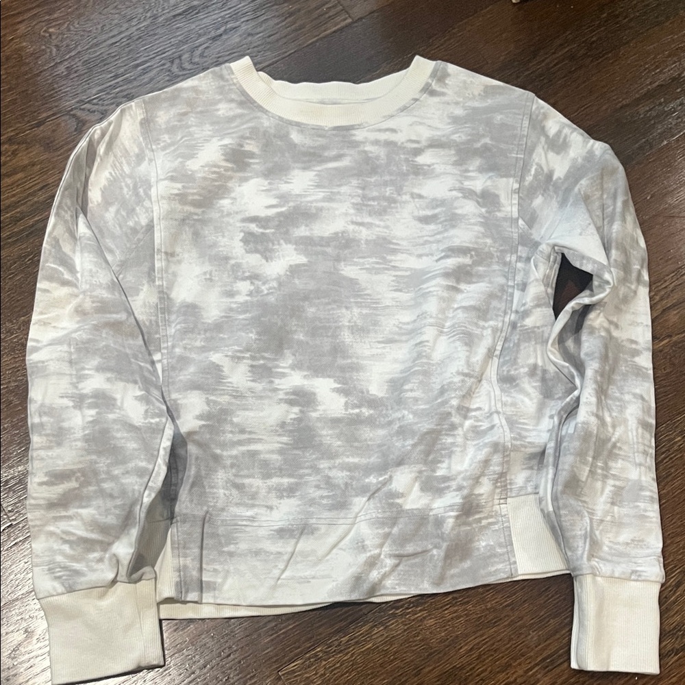 Athleta Gray and White Crew Neck Sweater